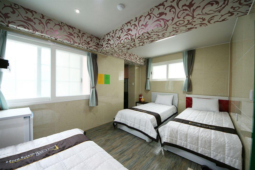 Guesthouse Myeongdong 2 Seoul Exterior foto