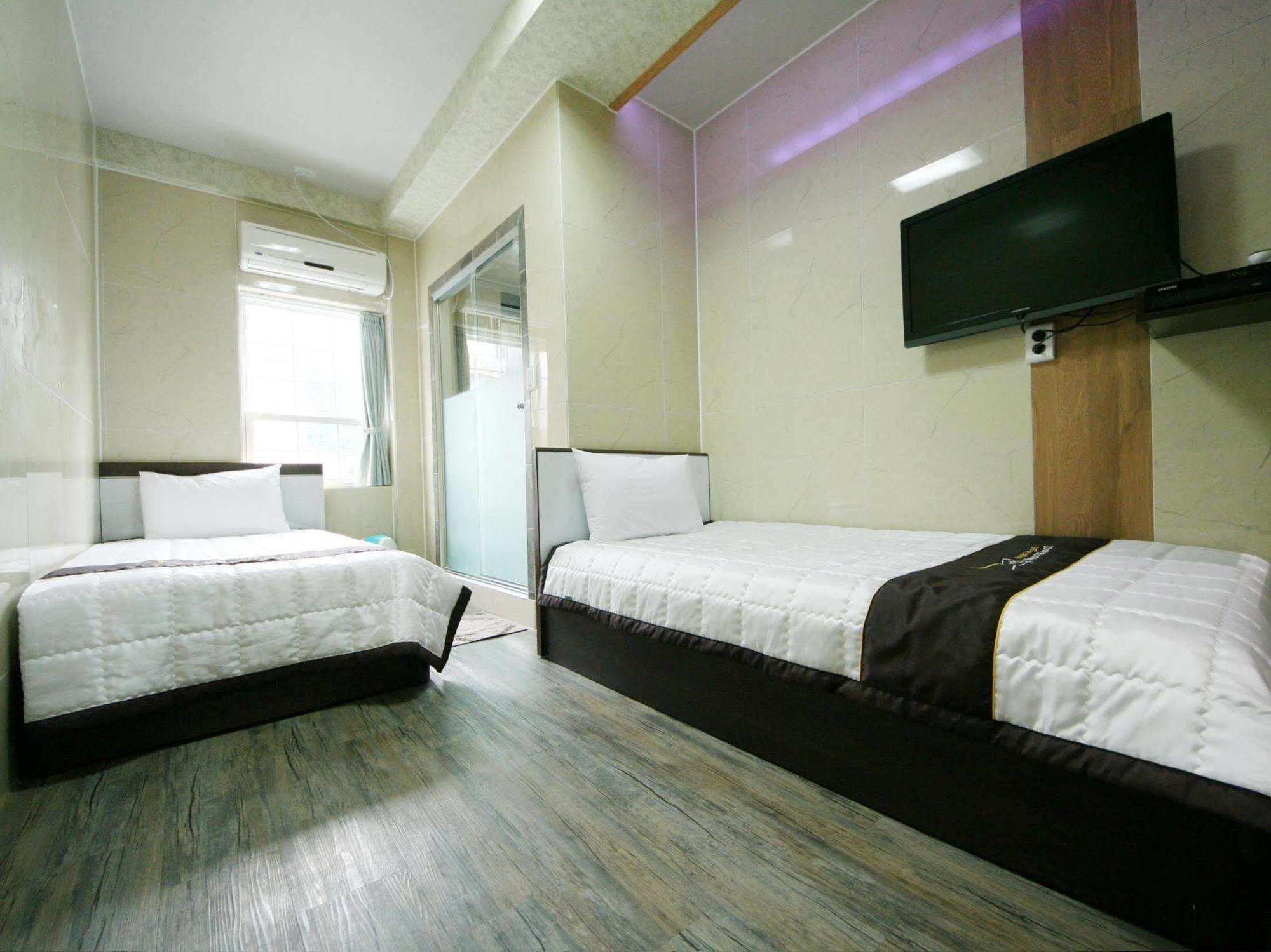 Guesthouse Myeongdong 2 Seoul Exterior foto