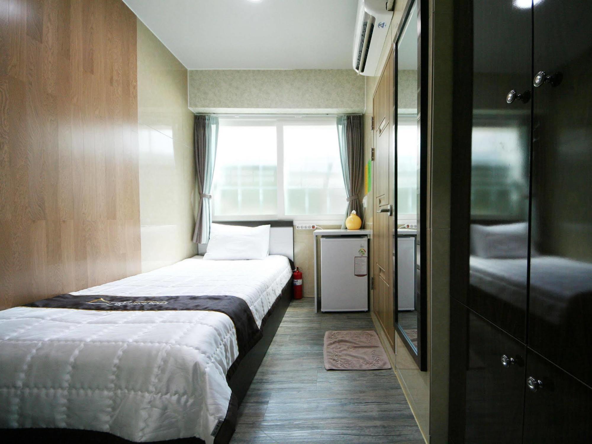 Guesthouse Myeongdong 2 Seoul Exterior foto