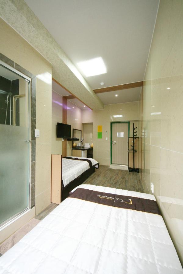 Guesthouse Myeongdong 2 Seoul Zimmer foto